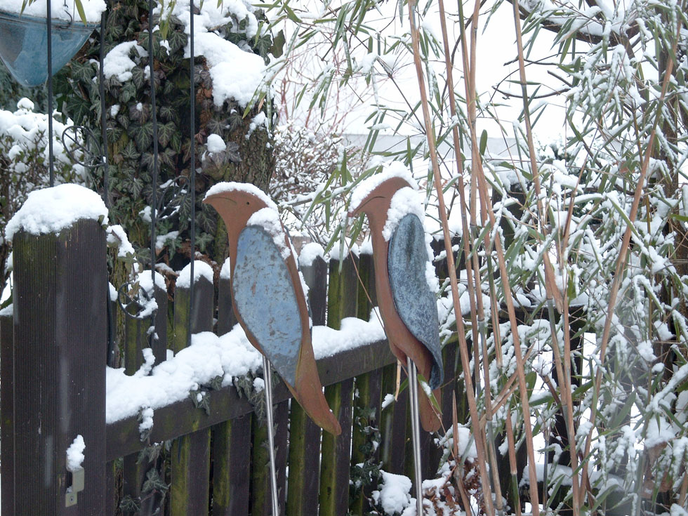 Vögel aus frostsicherer Keramik