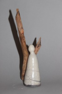 Keramik Raku Engel Holz