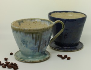 kaffeefilter - hellblau-dunkelblau von Keramik-Atelier Brigitte Lang in Rauenberg