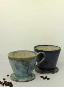 kaffeefilter - hellblau-dunkelblau von Keramik-Atelier Brigitte Lang in Rauenberg